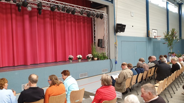 ../fotos/theater_ostrhauderfehn_2019/2019-05-24 19.21.23.jpg